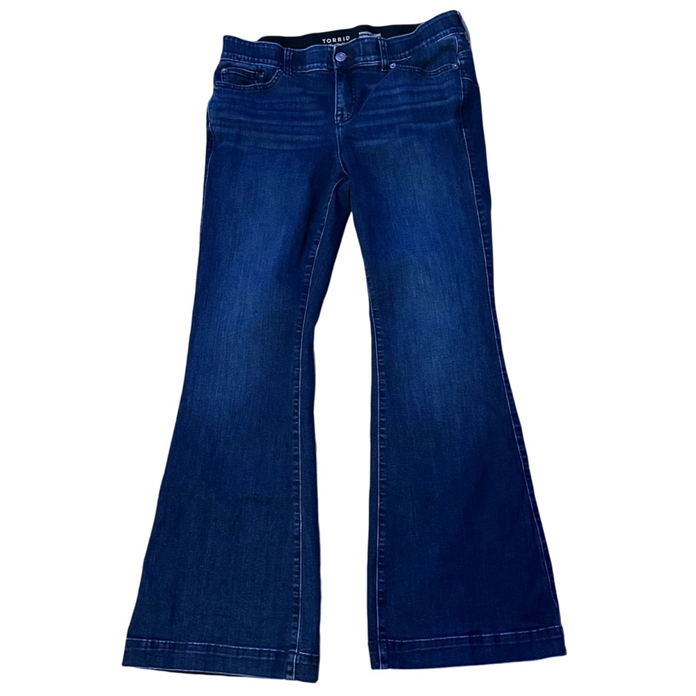 Torrid Bombshelll Flare Supersoft Jeans, Tall Length